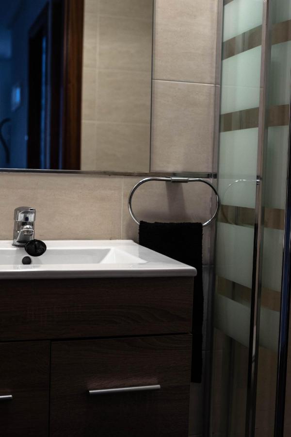 Apartamento Gibaja Luaran gambar